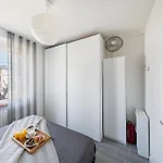 Mazzini By Whale Homes *